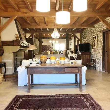 Πανσιόν D'hotes Navarraises, Maison Ameztoia Saint-Etienne-de-Baigorry