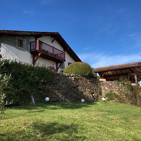 D'hotes Navarraises, Maison Ameztoia Πανσιόν Saint-Etienne-de-Baigorry